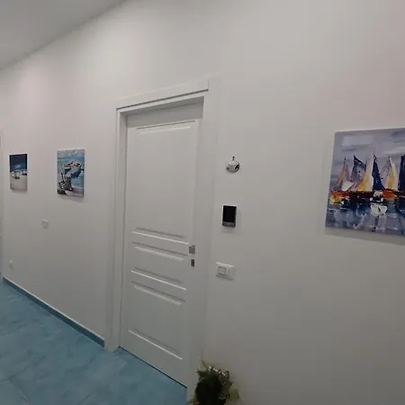 ベッド・アンド・ブレックファスト Due Stanzulelle Sul Mare 4*