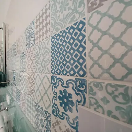 Due Stanzulelle Bed and Breakfast Σαλέρνο