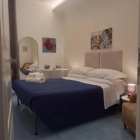 Due Stanzulelle Sul Mare 4* サレルノ