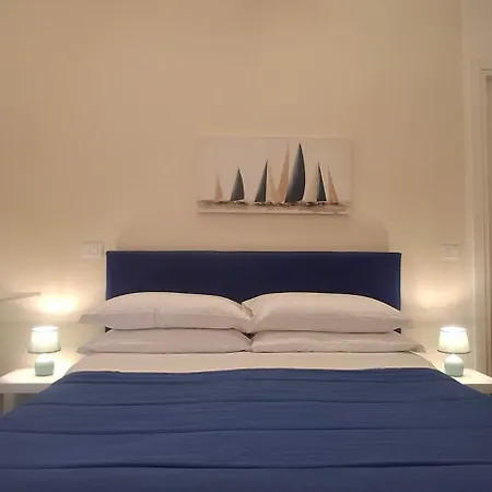 Due Stanzulelle Sul Mare 4*