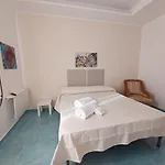 Due Stanzulelle Sul Mare Salernes