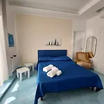 Due Stanzulelle Sul Mare לינה וארוחת בוקר סלרנו