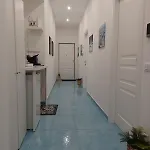 Due Stanzulelle Sul Mare לינה וארוחת בוקר 4*