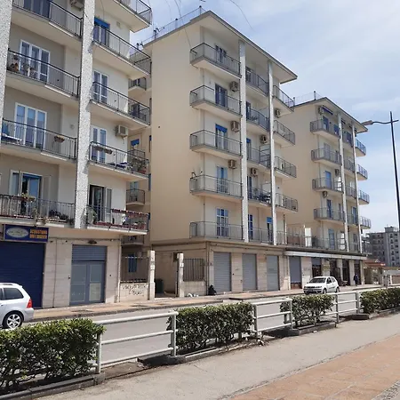 Due Stanzulelle Panzió Salerno