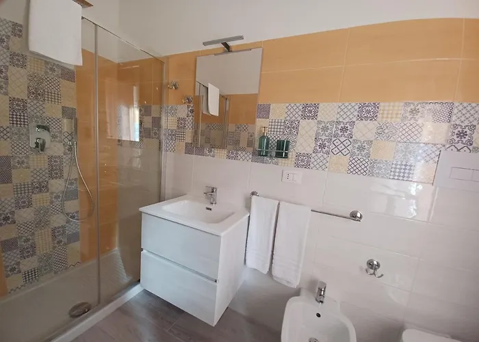 Oda ve Kahvaltı Due Stanzulelle Sul Mare B&B 4*