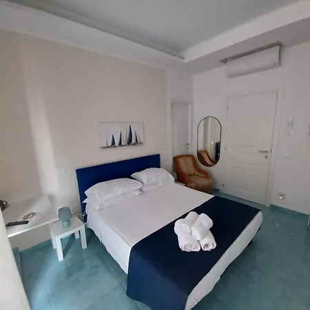 Bed & Breakfast Due Stanzulelle 4*