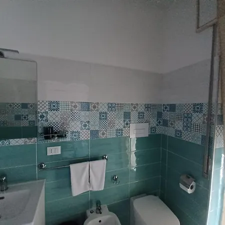 Due Stanzulelle Sul Mare