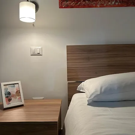 Due Stanzulelle Bed & Breakfast Salerno