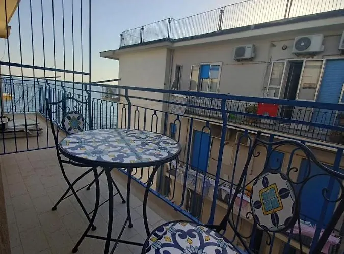 Due Stanzulelle Sul Mare B&B